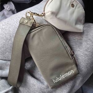 Lululemon BOTH NEW - two sets of pouches -